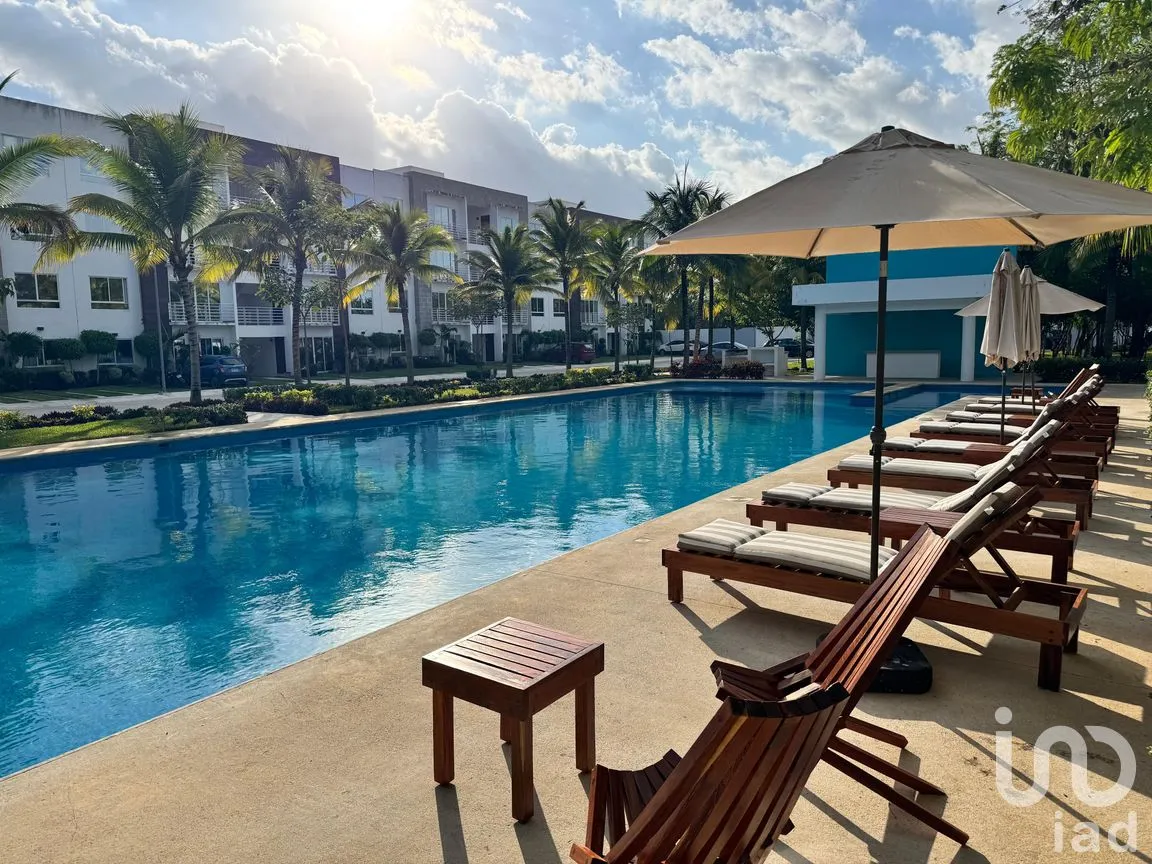Departamento en Renta en Las Palmas, Solidaridad, Quintana Roo | NEX-302494 | iad México | Foto 2 de 35
