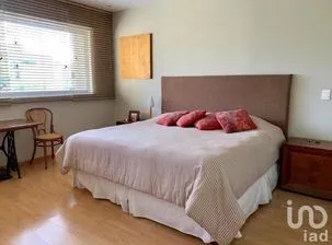 NEX-64476 - Casa en Renta, con 3 recamaras, con 3 baños, con 400 m2 de construcción en Valle Real, CP 45019, Jalisco.