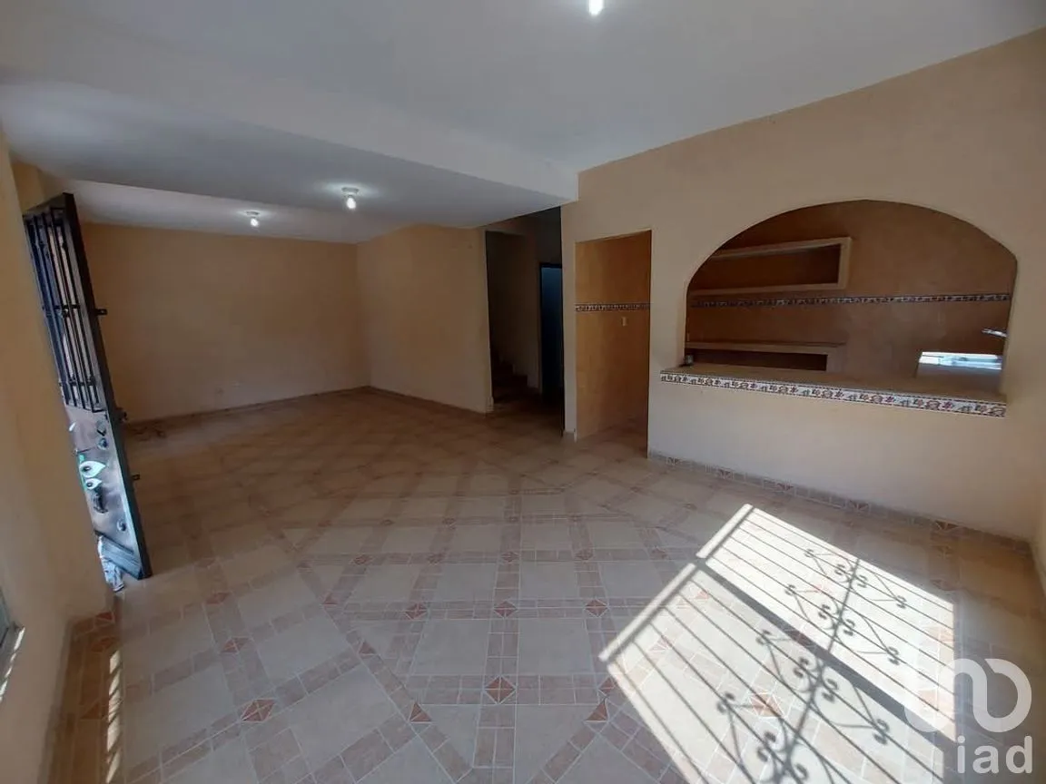 Casa en Venta en Acapatzingo, Cuernavaca, Morelos | NEX-245034 | iad México | Foto 3 de 5