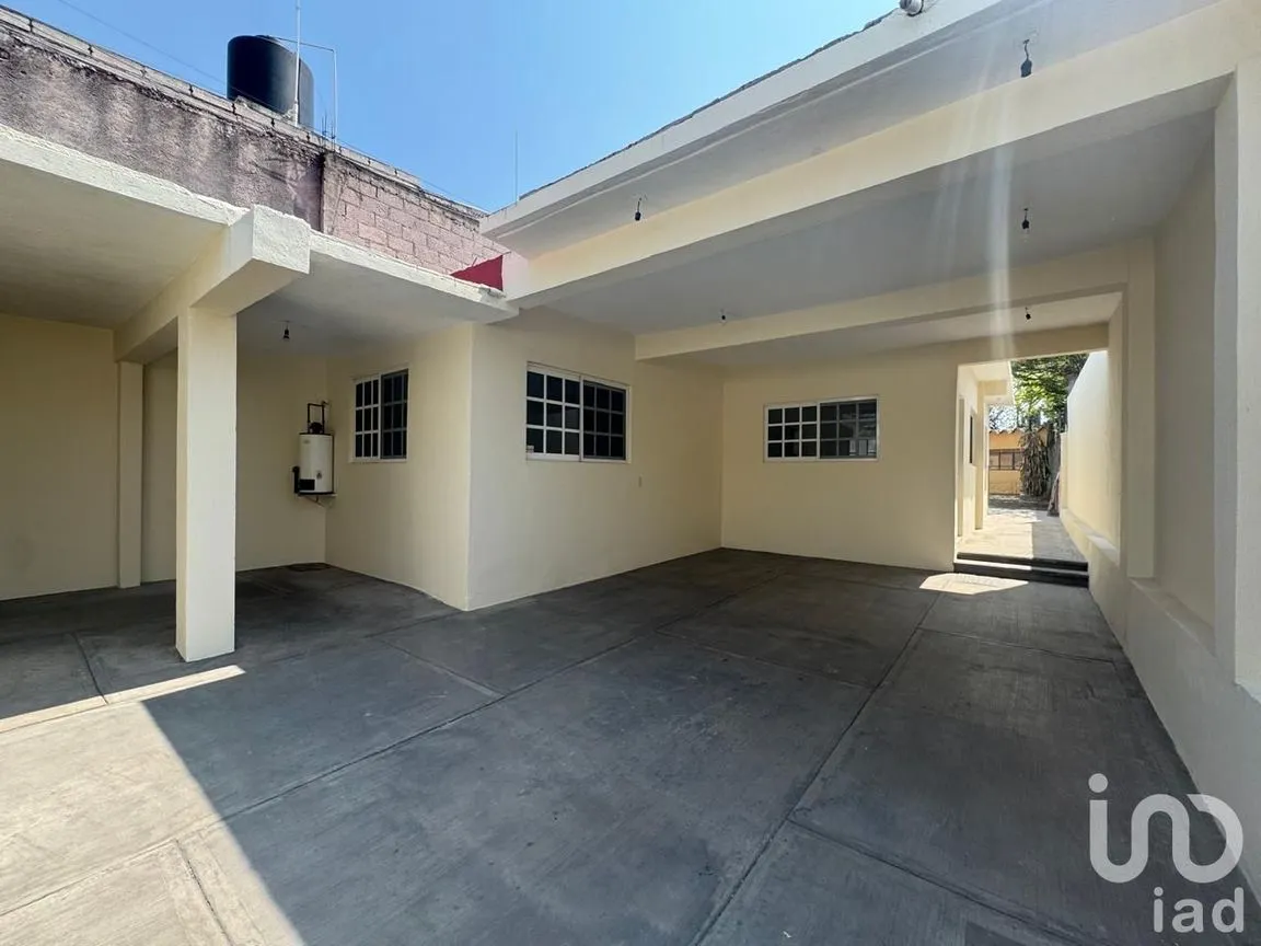 Casa en Venta en Temixco Centro, Temixco, Morelos | NEX-253046 | iad México | Foto 2 de 13
