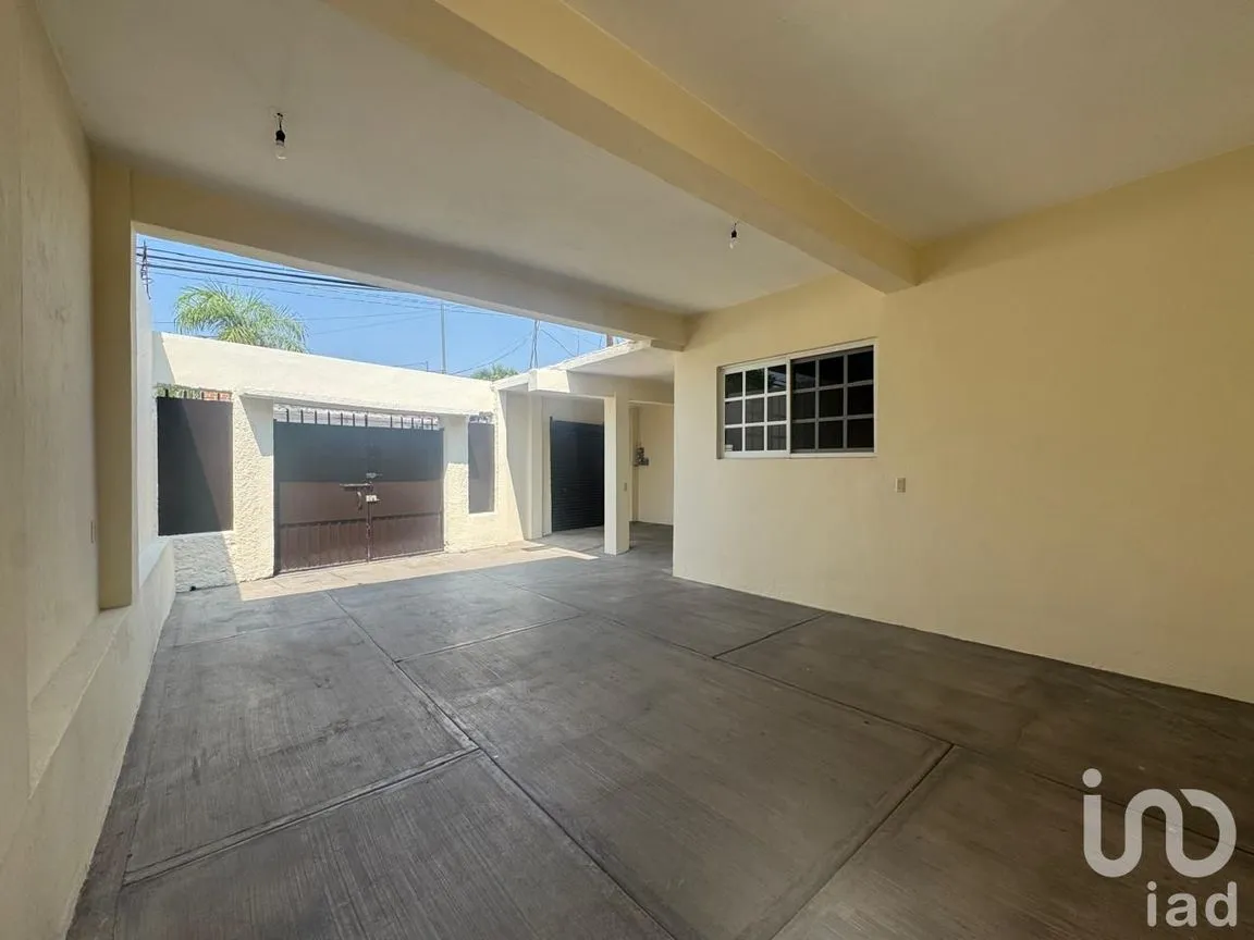 Casa en Venta en Temixco Centro, Temixco, Morelos | NEX-253046 | iad México | Foto 1 de 13