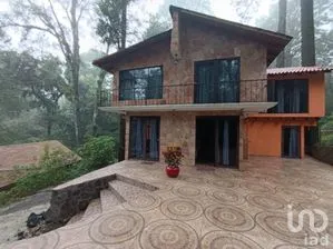 NEX-255483 - Casa en Venta, con 3 recamaras, con 2 baños, con 140 m2 de construcción en Coajomulco, CP 62510, Morelos.