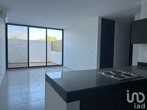 NEX-244521 - Departamento en Renta, con 2 recamaras, con 2 baños, con 92 m2 de construcción en Temozón, CP 97740, Yucatán.
