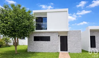 NEX-252137 - Casa en Venta, con 2 recamaras, con 1 baño, con 110 m2 de construcción.