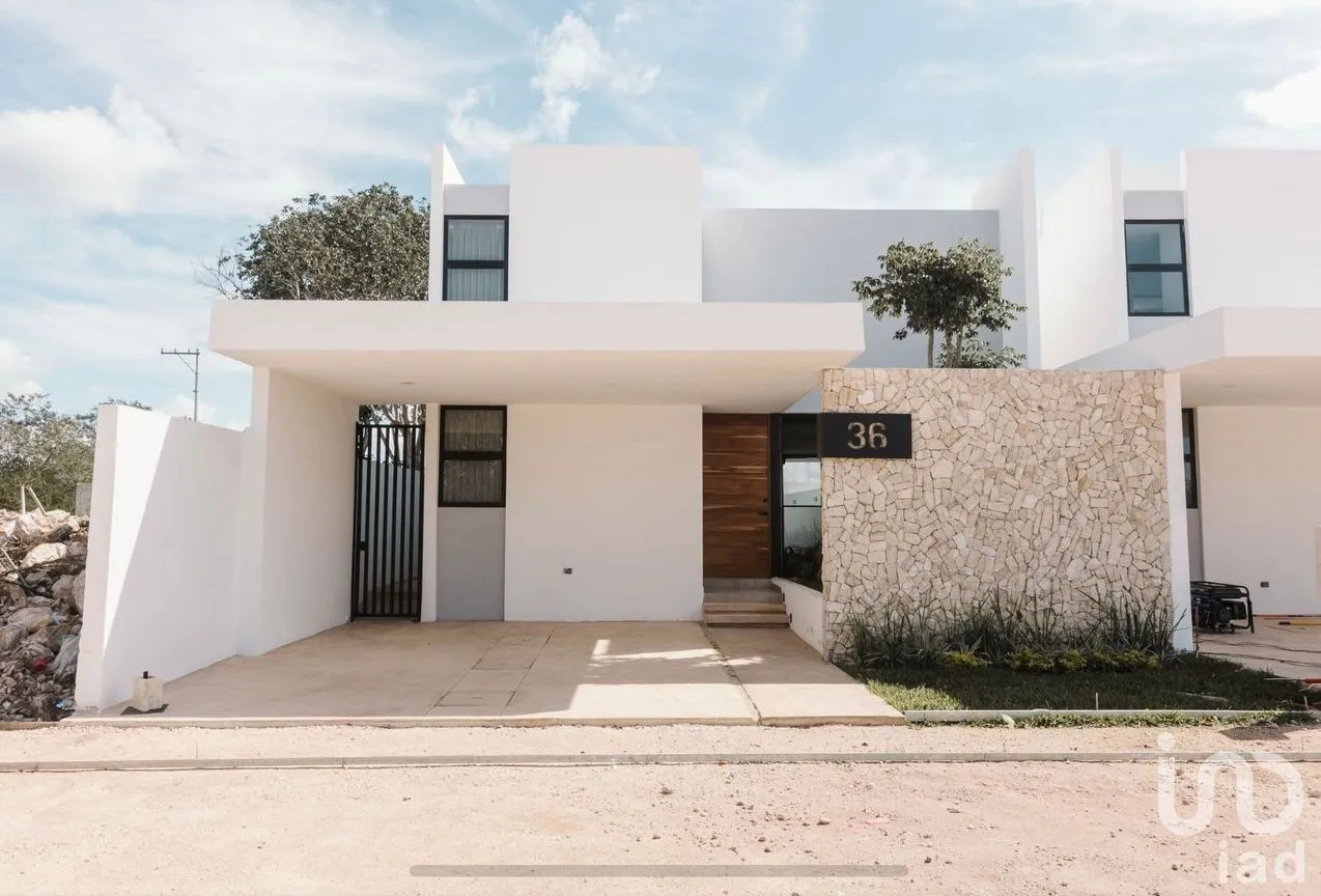 Casa en Venta en Conkal, Conkal, Yucatán | NEX-252661 | iad México | Foto 1 de 19
