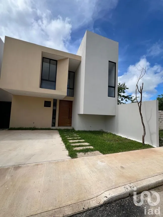 Casa en Venta en Praderas del Mayab, Conkal, Yucatán | NEX-253657 | iad México | Foto 1 de 16