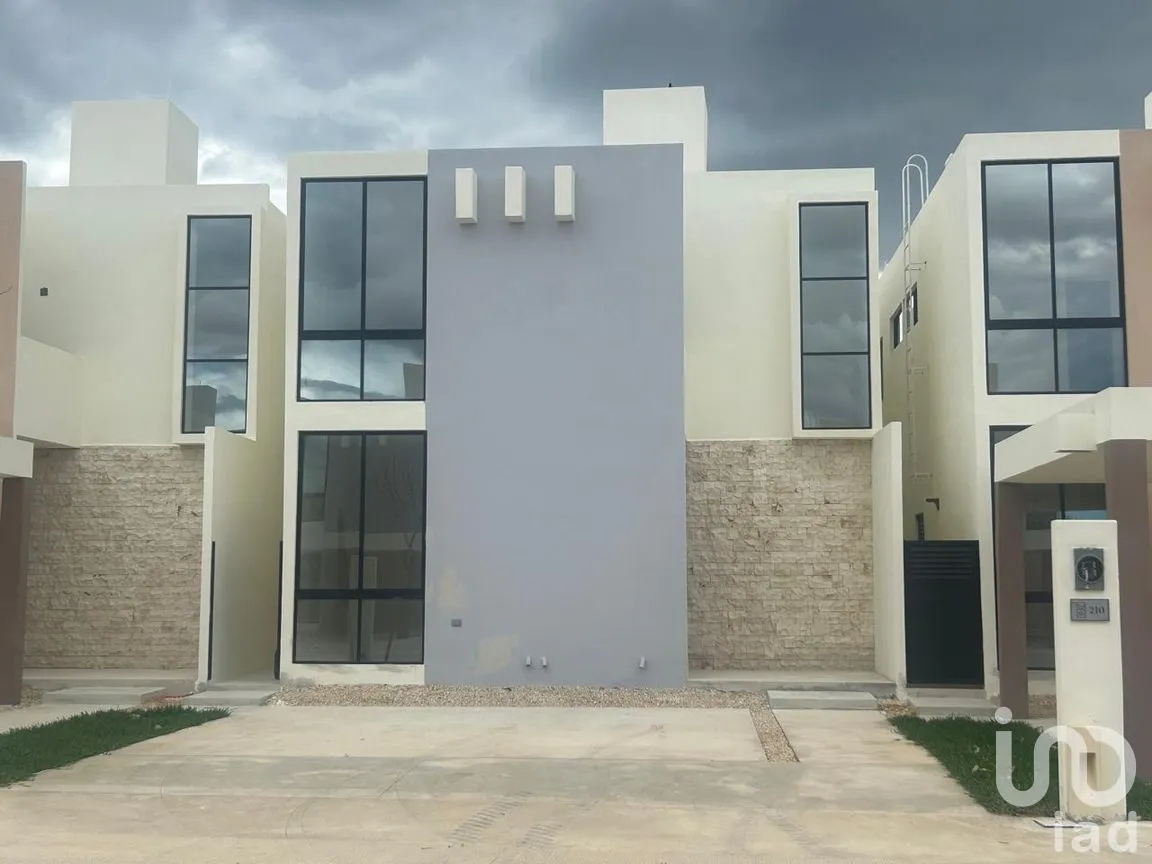 Casa en Venta en Conkal, Conkal, Yucatán | NEX-260911 | iad México | Foto 1 de 12