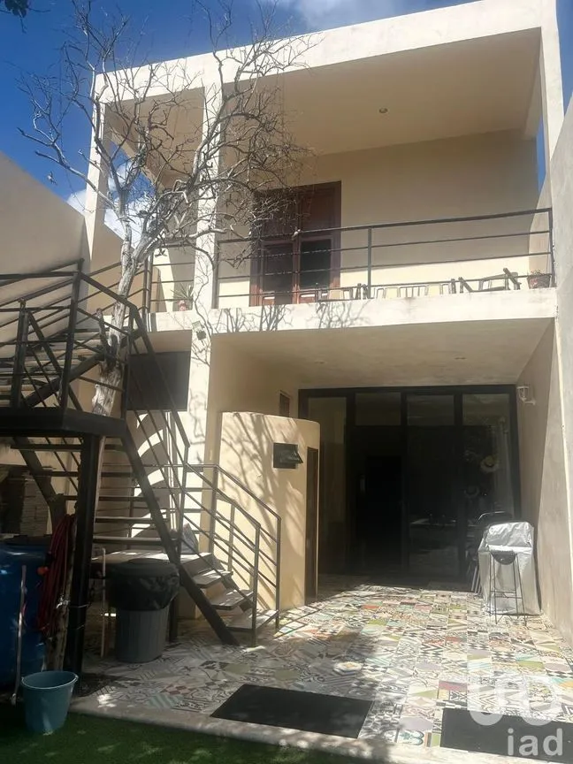 Casa en Venta en Circuito Colonias, Mérida, Yucatán | NEX-283550 | iad México | Foto 2 de 19