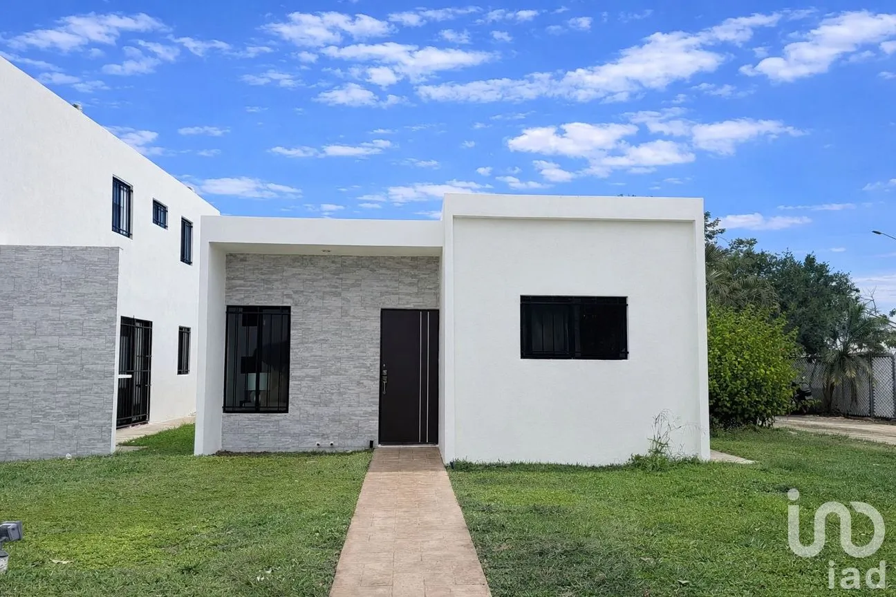 Casa en Venta en Las Américas, Mérida, Yucatán | NEX-287836 | iad México | Foto 1 de 12