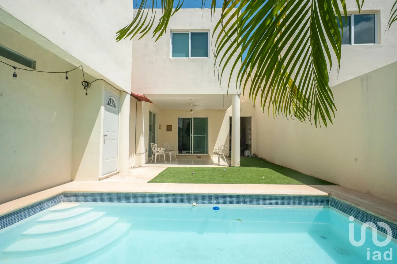 Casa en Venta en Chuburna de Hidalgo (La Floresta), Mérida, Yucatán | NEX-295852 | iad México | Foto 11 de 32
