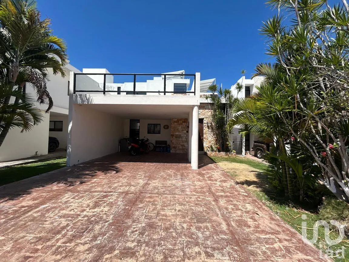 Casa en Renta en Conkal, Conkal, Yucatán | NEX-297218 | iad México | Foto 1 de 23