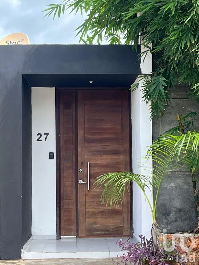Casa en Venta en Conkal, Conkal, Yucatán | NEX-304844 | iad México | Foto 2 de 22