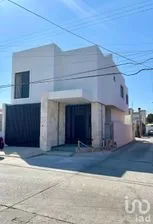 NEX-244638 - Casa en Venta, con 3 recamaras, con 2 baños, con 174 m2 de construcción en Las Américas, CP 89420, Tamaulipas.