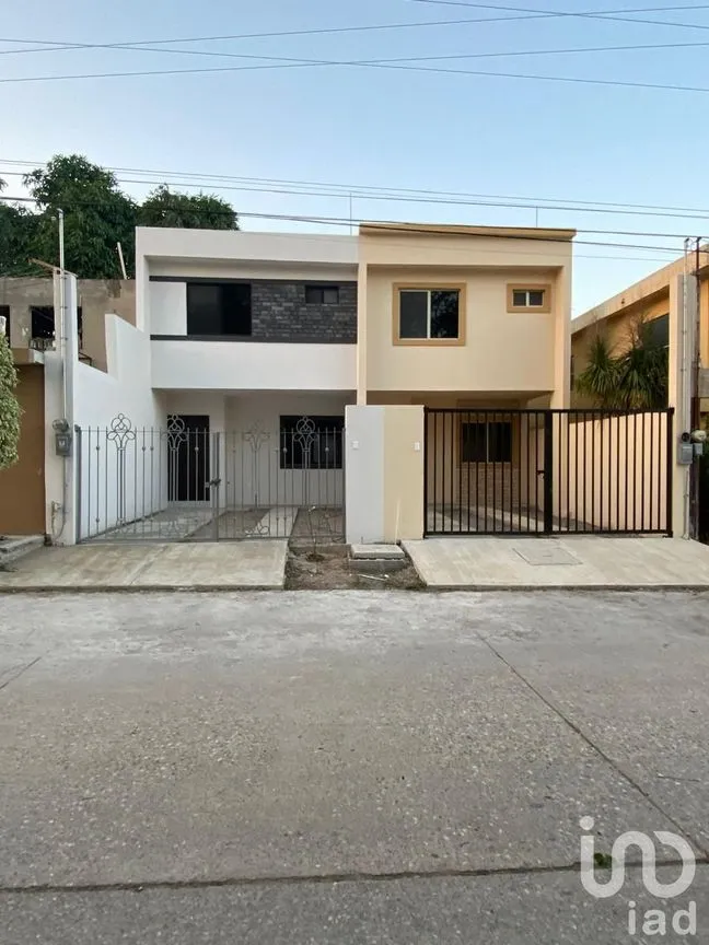 Casa en Venta en Revolución Verde, Tampico, Tamaulipas | NEX-244804 | iad México | Foto 1 de 11