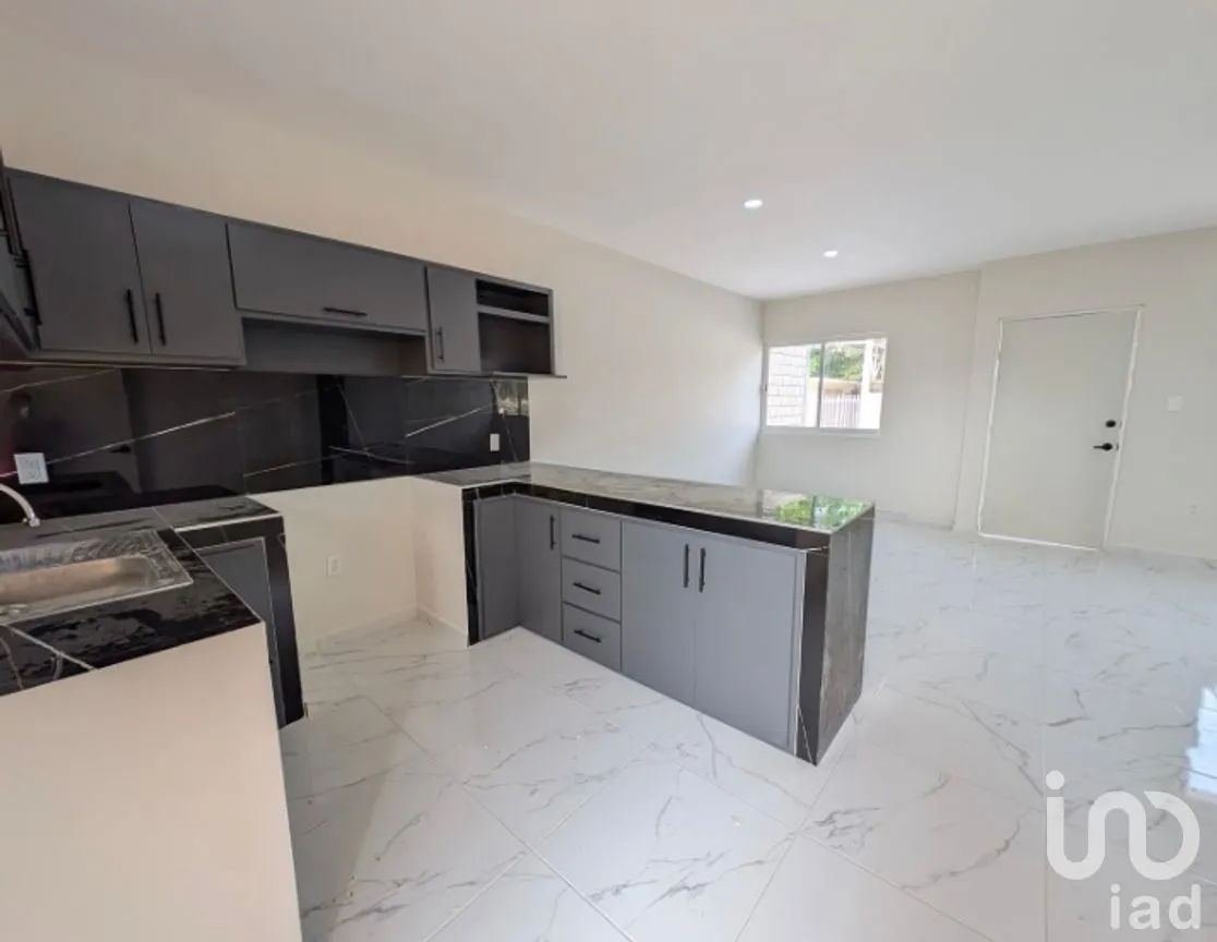 Casa en Venta en Jesús Luna Luna, Ciudad Madero, Tamaulipas | NEX-248491 | iad México | Foto 2 de 23