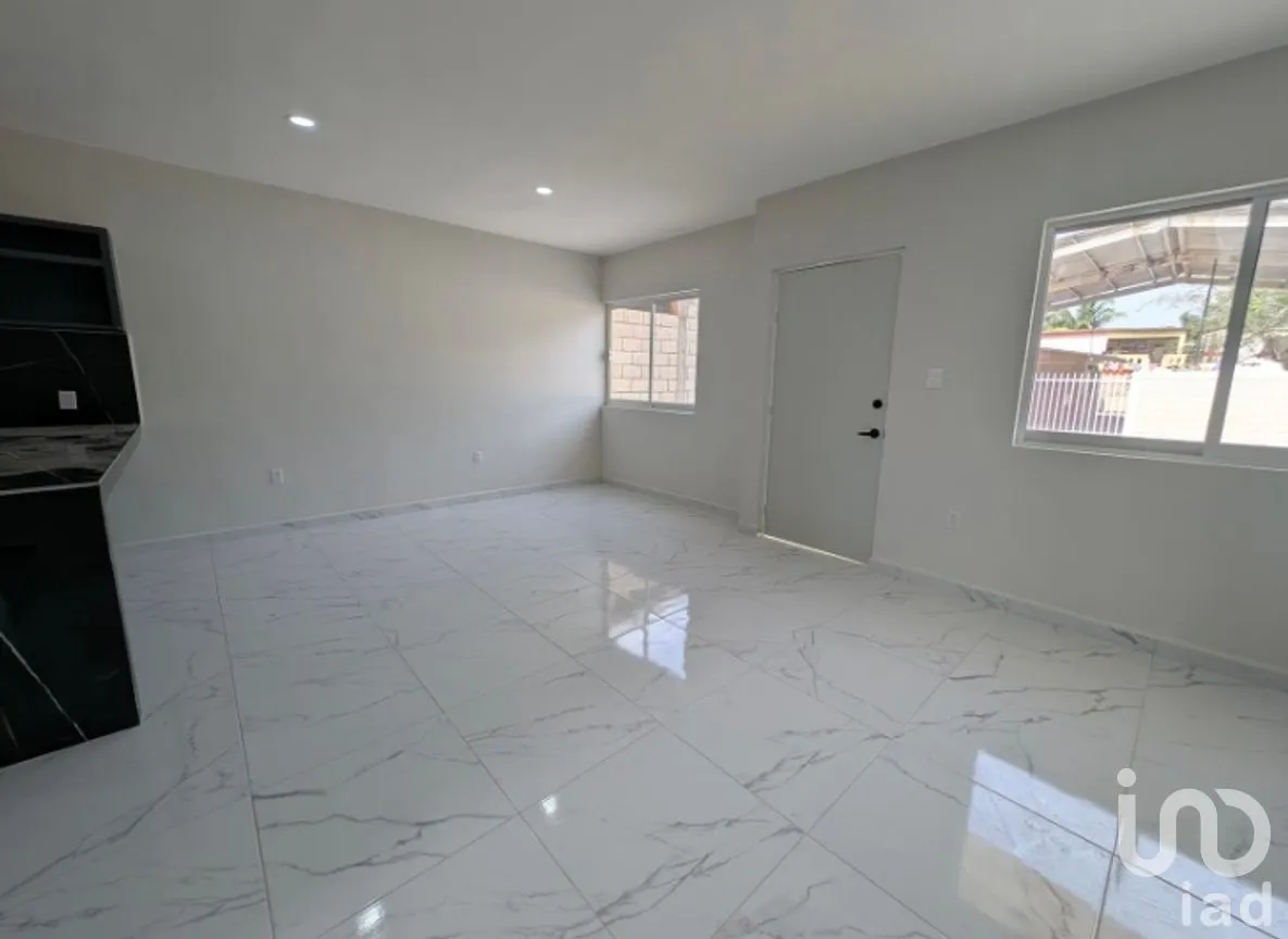 Casa en Venta en Jesús Luna Luna, Ciudad Madero, Tamaulipas | NEX-248491 | iad México | Foto 5 de 23