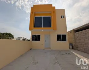 NEX-248491 - Casa en Venta, con 3 recamaras, con 2 baños, con 127 m2 de construcción en Jesús Luna Luna, CP 89514, Tamaulipas.