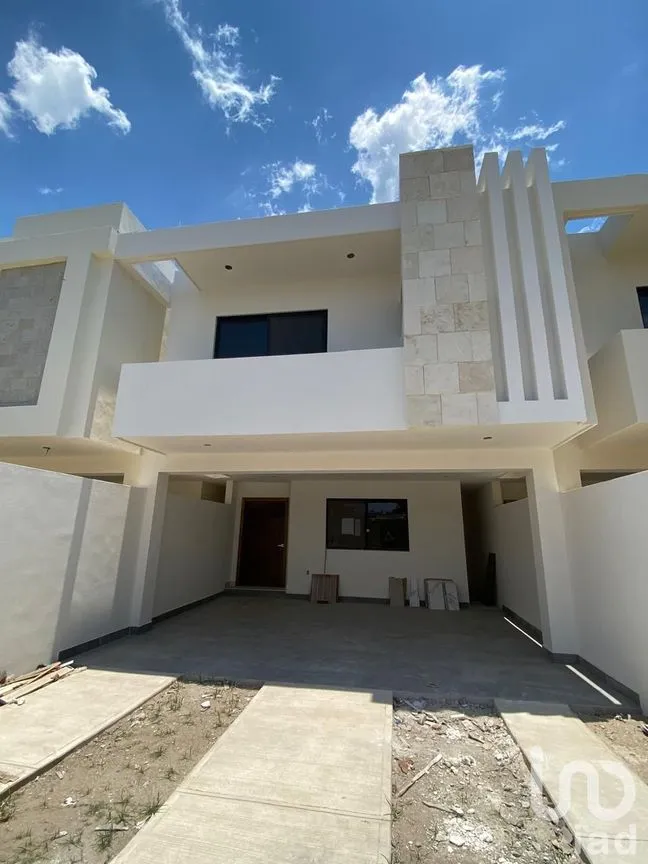 Casa en Venta en Ampliación Unidad Nacional, Ciudad Madero, Tamaulipas | NEX-249195 | iad México | Foto 1 de 12