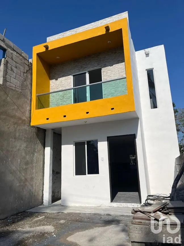 Casa en Venta en Las Flores, Ciudad Madero, Tamaulipas | NEX-254342 | iad México | Foto 4 de 9
