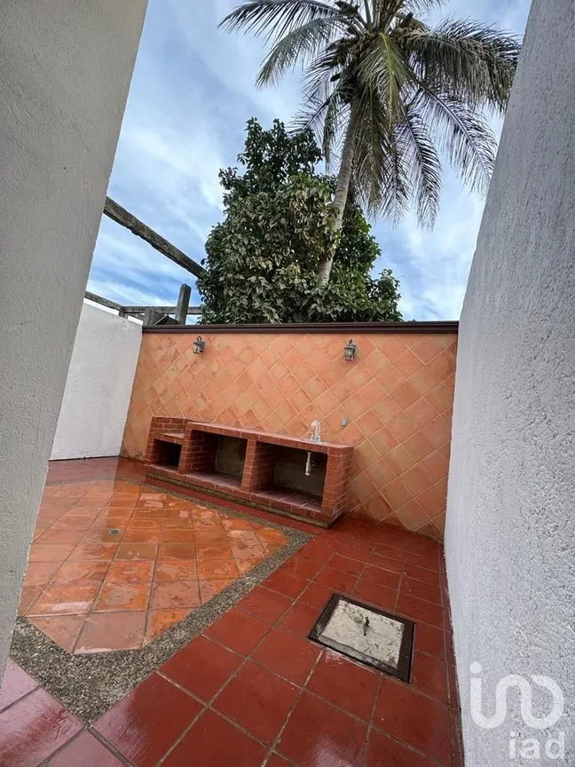 Casa en Venta en Américo Villarreal, Altamira, Tamaulipas | NEX-254470 | iad México | Foto 3 de 10