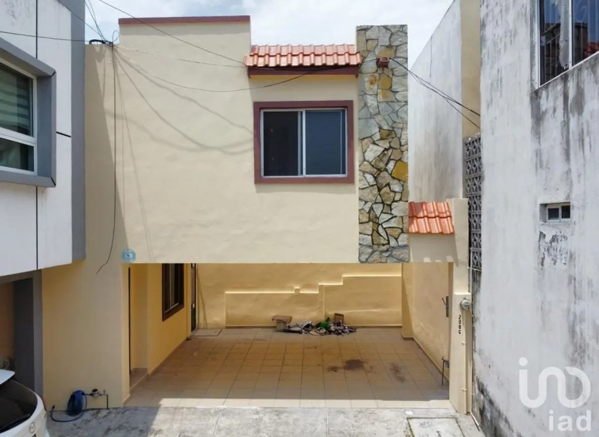 Casa en Venta en Arenal, Tampico, Tamaulipas | NEX-254787 | iad México | Foto 3 de 7