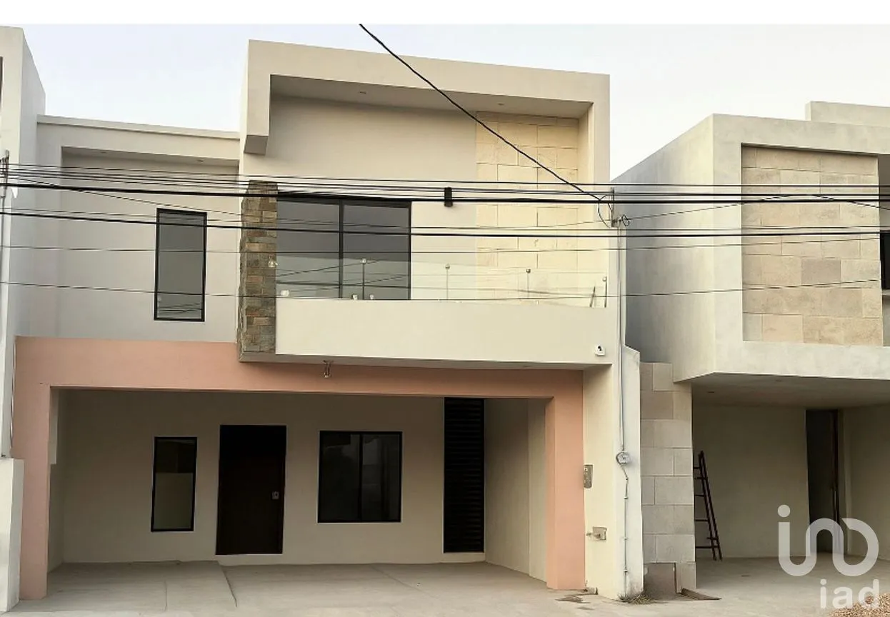 Casa en Venta en Ampliación Unidad Nacional, Ciudad Madero, Tamaulipas | NEX-260433 | iad México | Foto 1 de 10