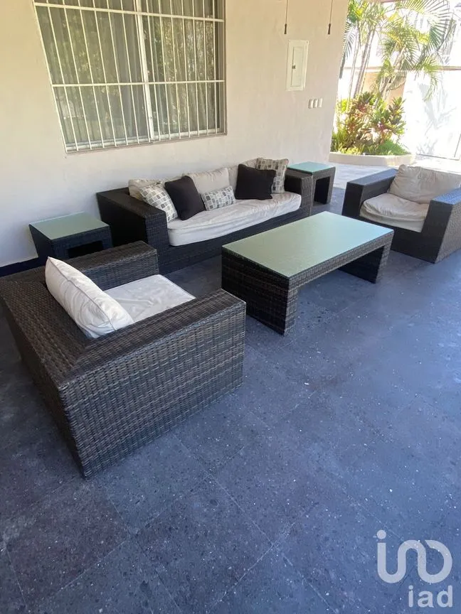Casa en Venta en Jardín 20 de Noviembre, Ciudad Madero, Tamaulipas | NEX-261022 | iad México | Foto 3 de 25