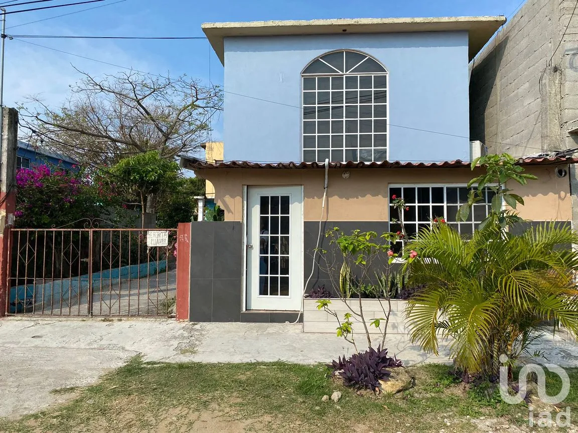 Casa en Venta en Enrique Cárdenas González, Tampico, Tamaulipas | NEX-294094 | iad México | Foto 1 de 18
