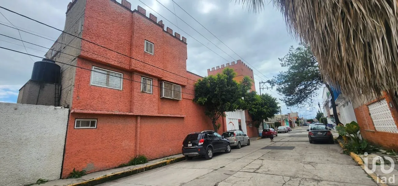 Hotel en Renta en Emiliano Zapata, Chalco, México | NEX-260567 | iad México | Foto 2 de 25