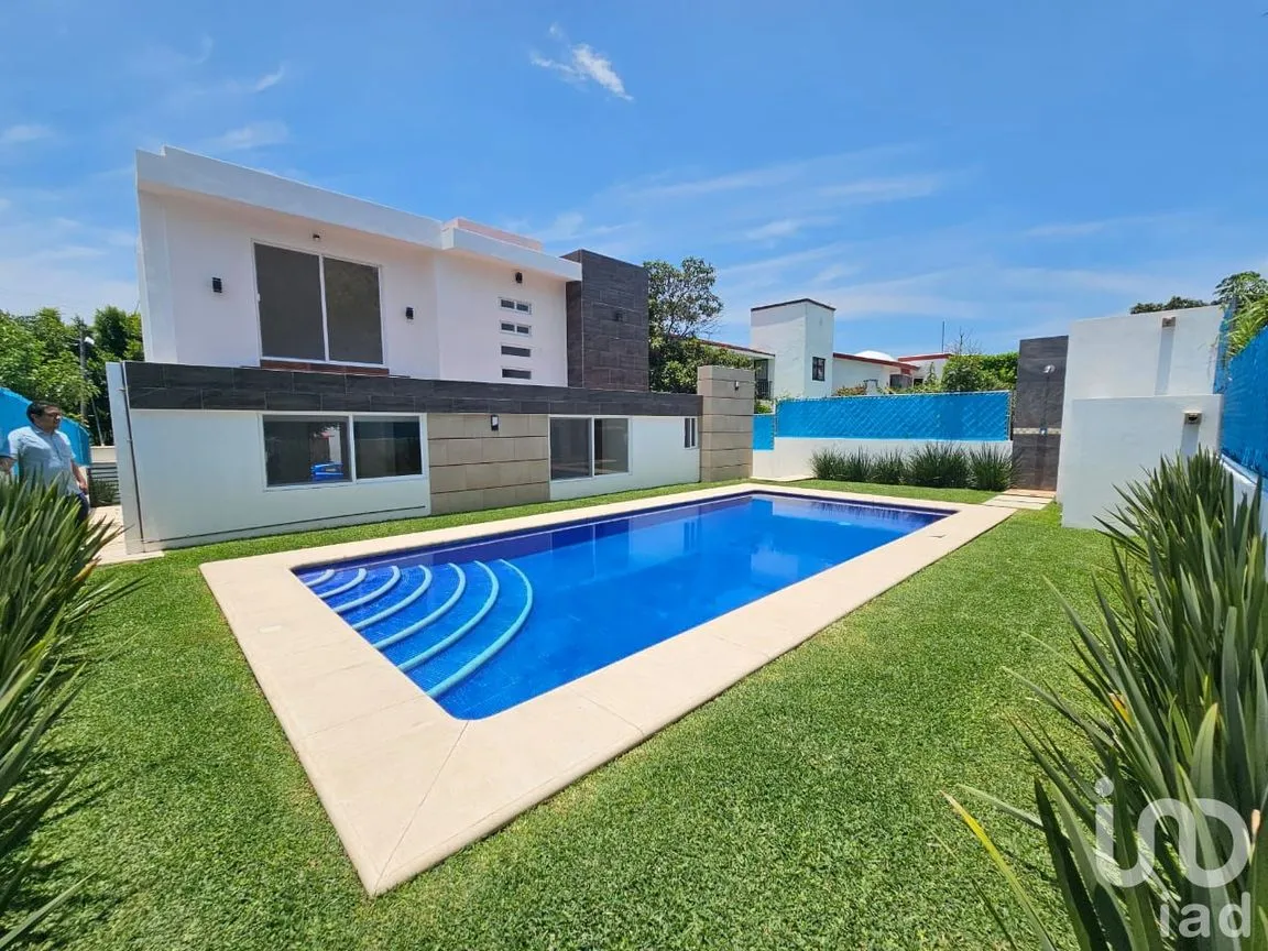 Casa en Venta en Lomas de Cocoyoc, Atlatlahucan, Morelos | NEX-239355 | iad México | Foto 2 de 16