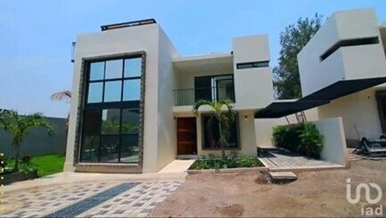 Casa en Venta en Oaxtepec Centro, Yautepec, Morelos | NEX-239903 | iad México | Foto 2 de 46