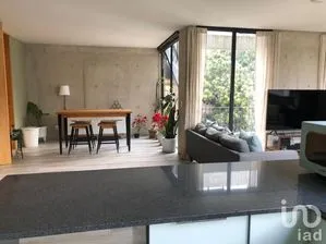 NEX-244402 - Departamento en Venta, con 2 recamaras, con 2 baños, con 106 m2 de construcción.