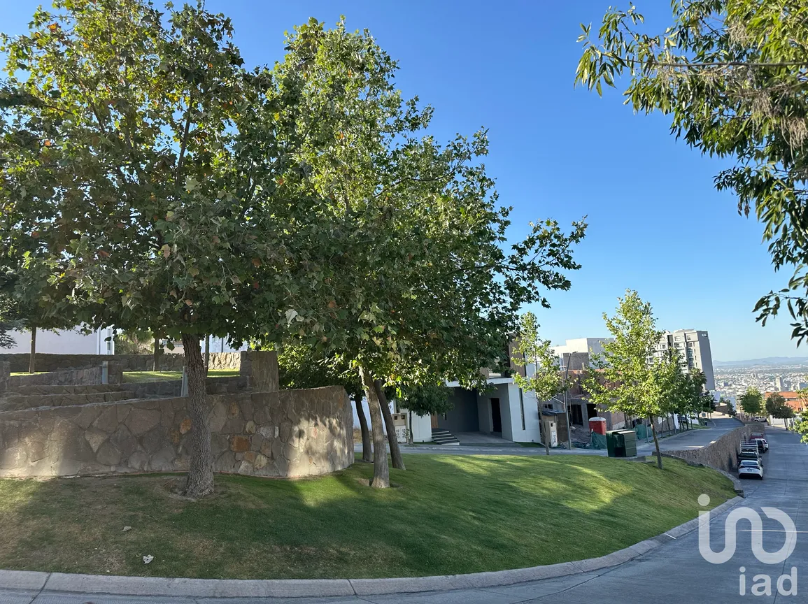 Casa en Venta en Lomas del Predregal, San Luis Potosí, San Luis Potosí | NEX-247285 | iad México | Foto 9 de 10