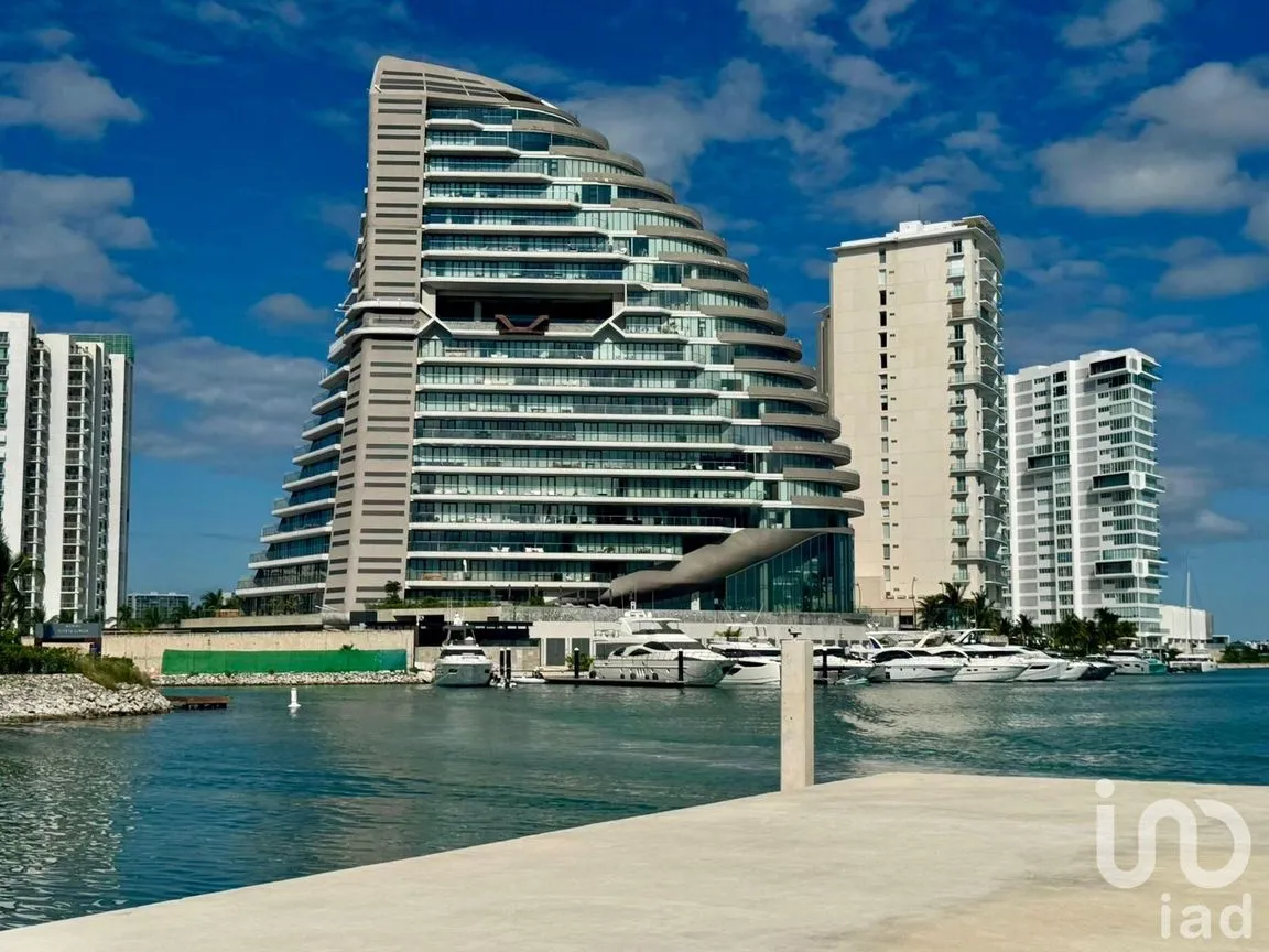 Departamento en Venta en Zona Hotelera, Benito Juárez, Quintana Roo | NEX-239876 | iad México | Foto 1 de 47