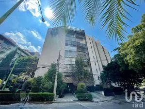 NEX-241765 - Departamento en Venta, con 3 recamaras, con 4 baños, con 202 m2 de construcción.