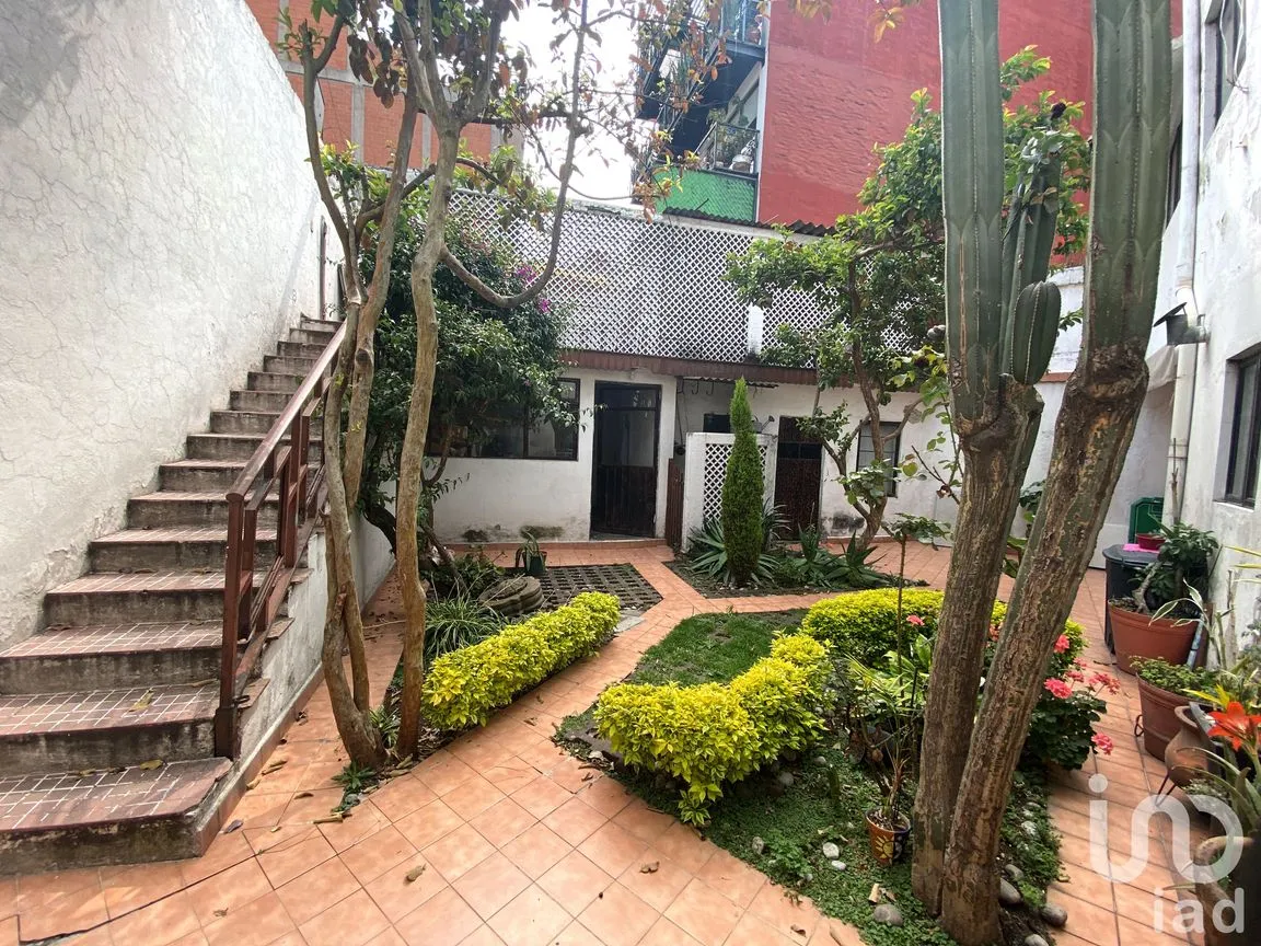 Casa en Venta en Narvarte Poniente, Benito Juárez, Ciudad de México | NEX-241534 | iad México | Foto 1 de 11