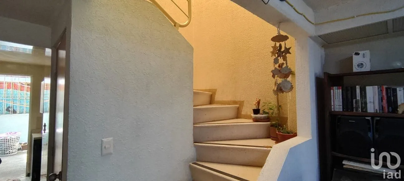 Casa en Venta en Los Héroes Tecámac II, Tecámac, México | NEX-240665 | iad México | Foto 7 de 27