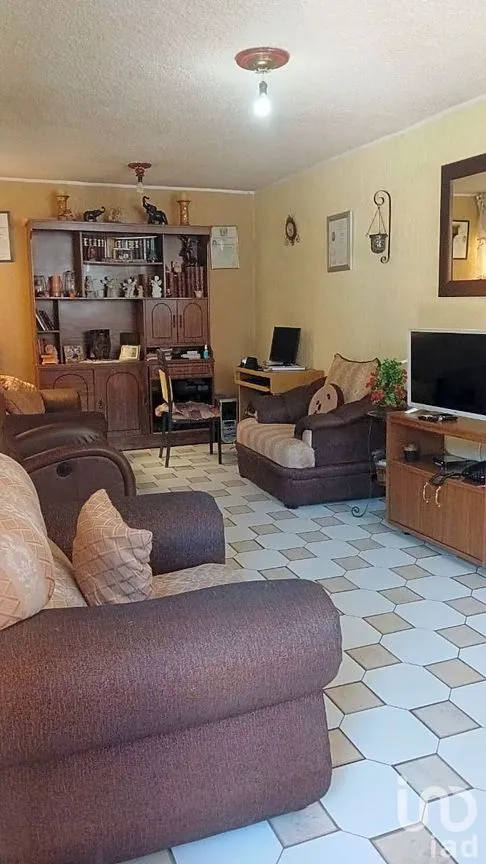 Casa en Venta en Villa Esmeralda, Ecatepec de Morelos, México | NEX-243645 | iad México | Foto 3 de 12