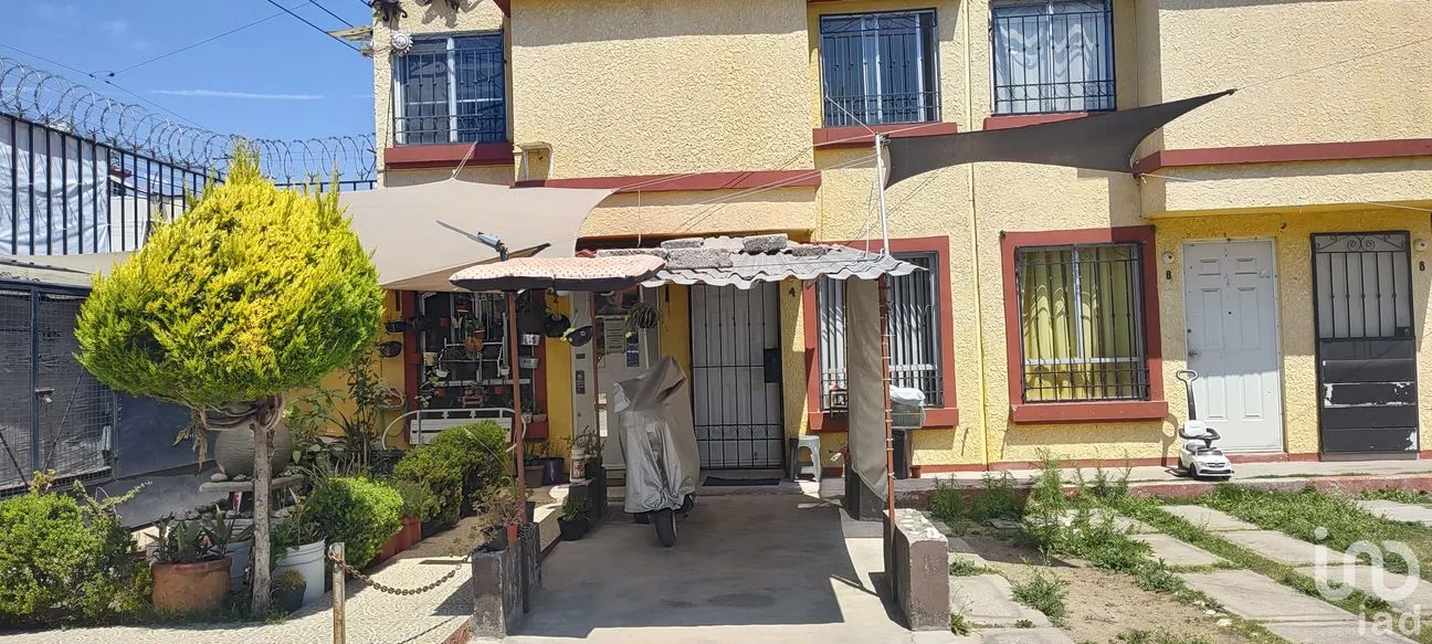 Casa en Venta en Valle San Pedro Urbi Villa del Campo, Tecámac, México | NEX-244096 | iad México | Foto 3 de 14