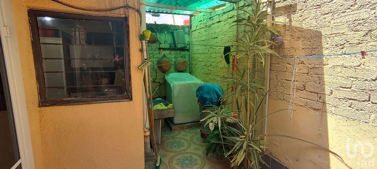 Casa en Venta en Ciudad Azteca Sección Oriente, Ecatepec de Morelos, México | NEX-258065 | iad México | Foto 4 de 4