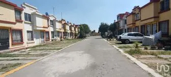 NEX-259958 - Casa en Venta, con 2 recamaras, con 1 baño, con 57 m2 de construcción en Valle San Pedro Urbi Villa del Campo, CP 55767, México.