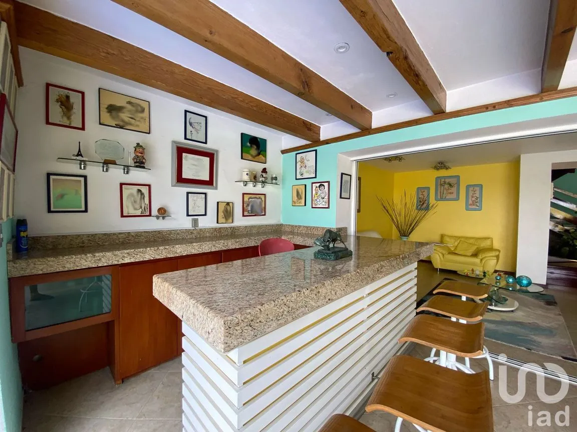 Casa en Venta en Palmira Tinguindin, Cuernavaca, Morelos | NEX-297952 | iad México | Foto 3 de 32