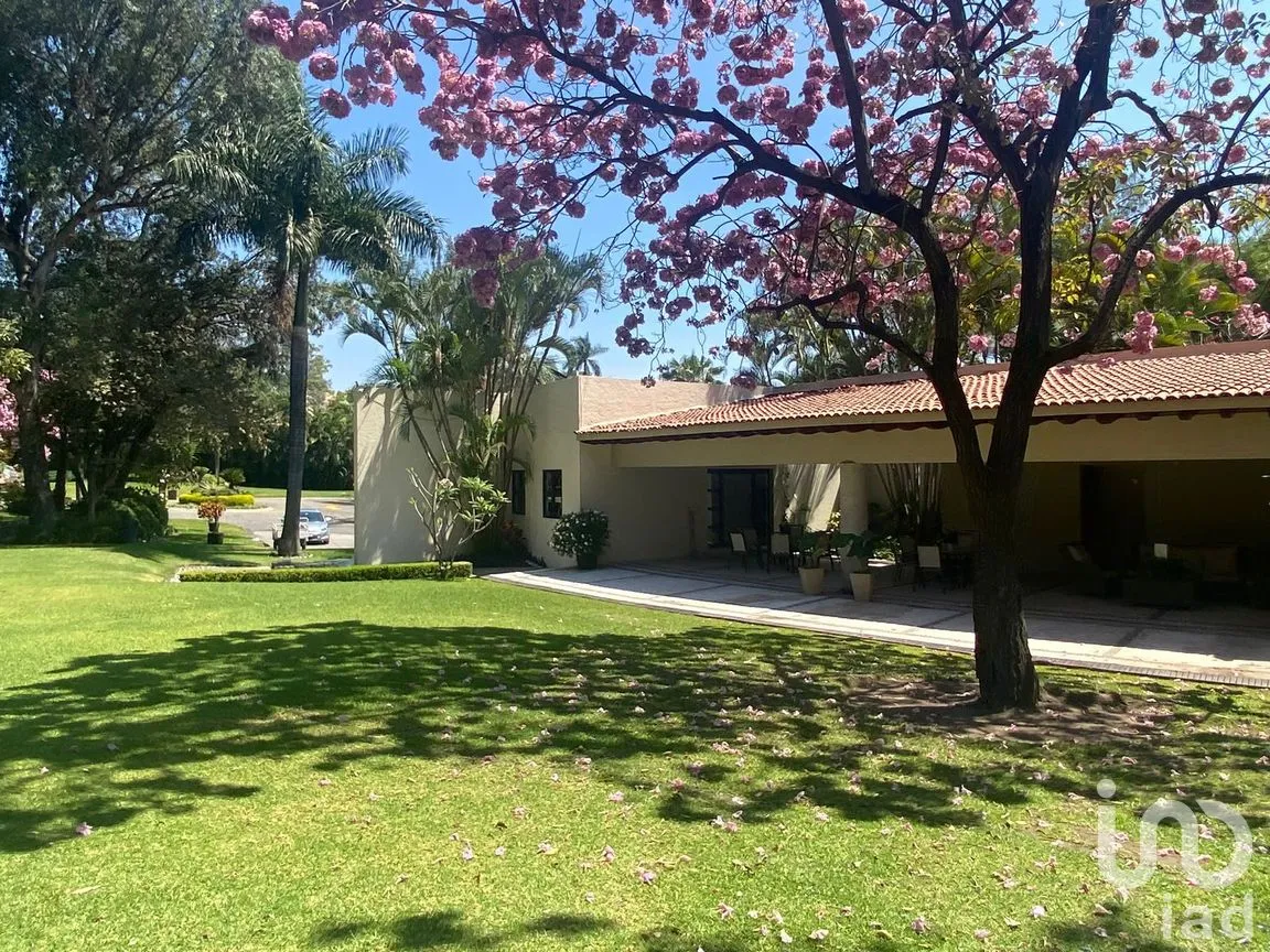 Casa en Venta en Las Quintas, Cuernavaca, Morelos | NEX-298535 | iad México | Foto 3 de 29