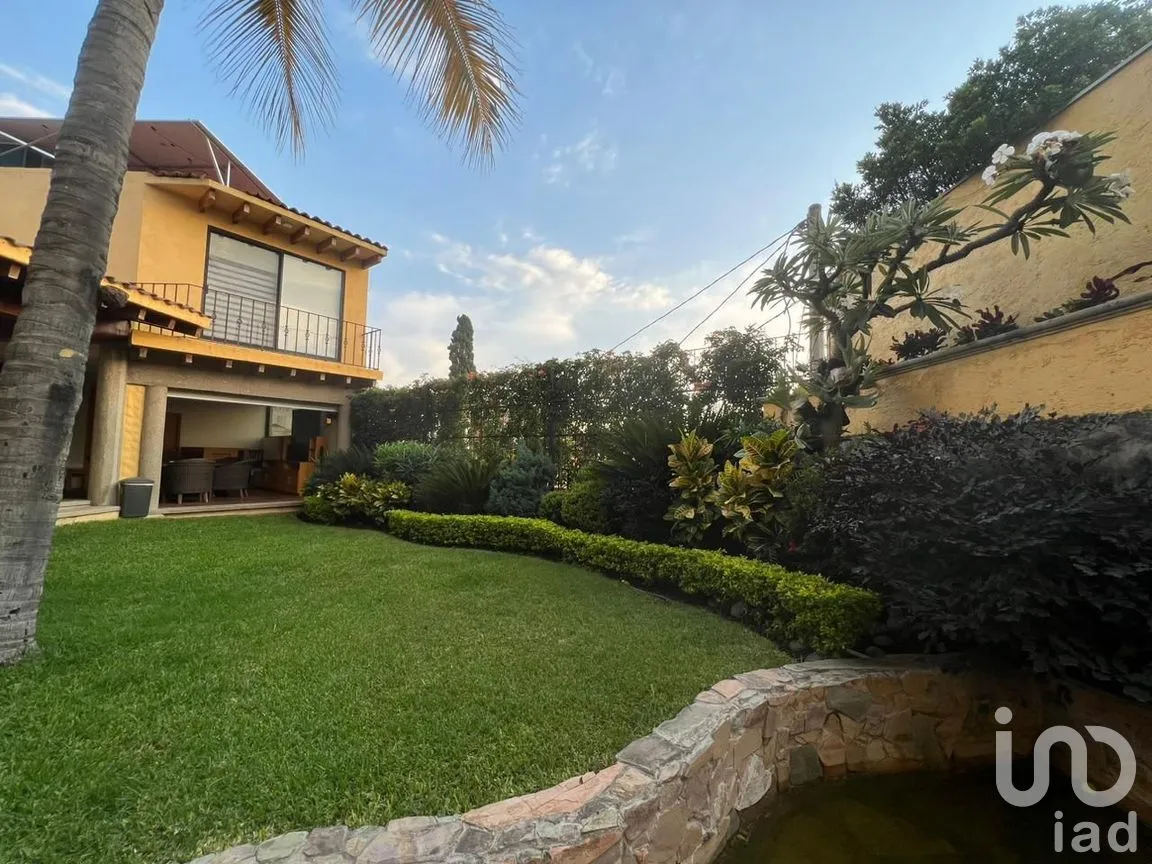 Casa en Venta en Club de golf Tabachines, Cuernavaca, Morelos | NEX-298945 | iad México | Foto 3 de 32