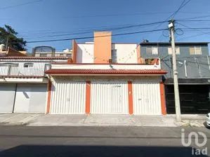 NEX-262656 - Casa en Venta, con 5 recamaras, con 3 baños, con 231 m2 de construcción en Campestre Churubusco, CP 04200, Ciudad de México.