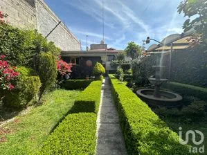 NEX-246256 - Casa en Venta, con 4 recamaras, con 3 baños, con 320 m2 de construcción en Santa María la Rivera, CP 72010, Puebla.