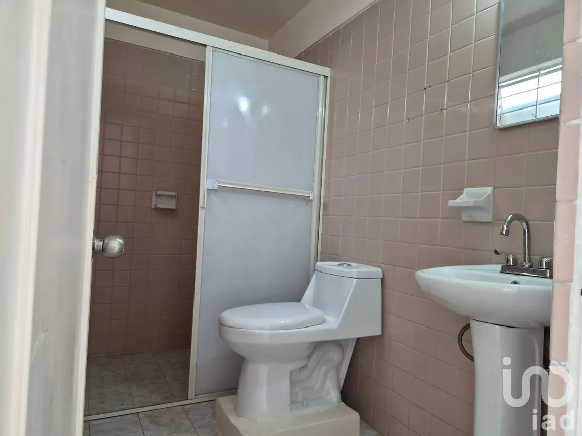Casa en Renta en Colinas de La Normal, Guadalajara, Jalisco | NEX-283892 | iad México | Foto 7 de 12