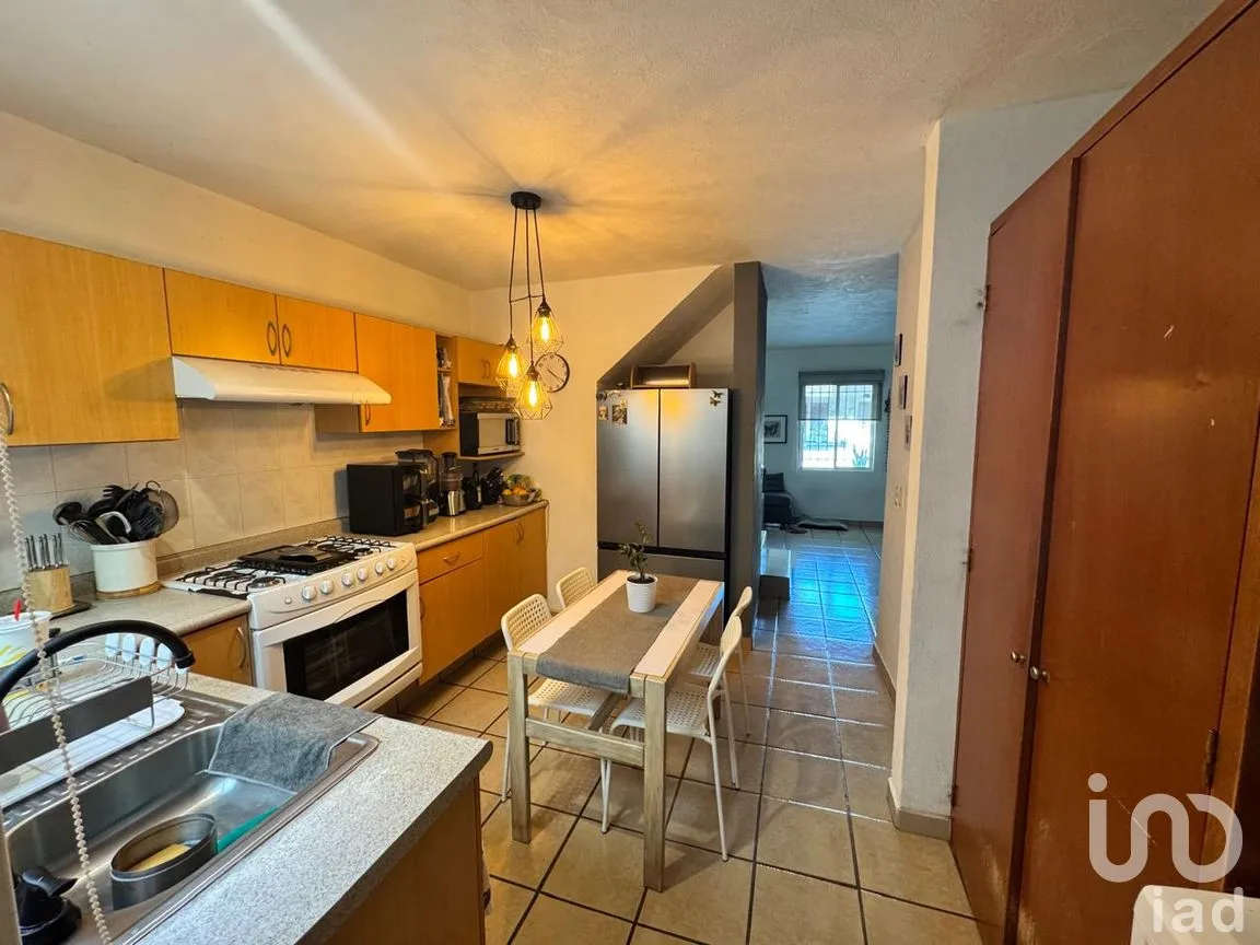 Casa en Venta en Parques del Bosque, San Pedro Tlaquepaque, Jalisco | NEX-287015 | iad México | Foto 3 de 12