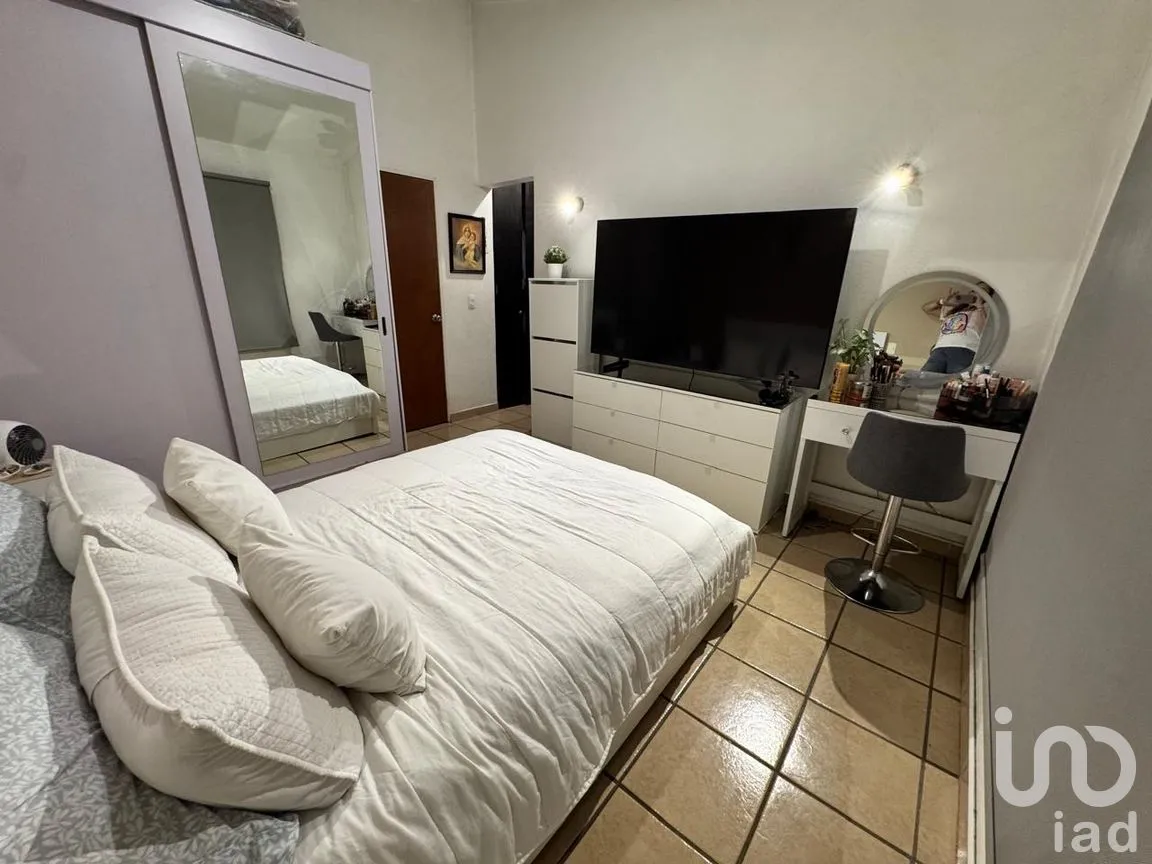 Casa en Venta en Parques del Bosque, San Pedro Tlaquepaque, Jalisco | NEX-287015 | iad México | Foto 6 de 12