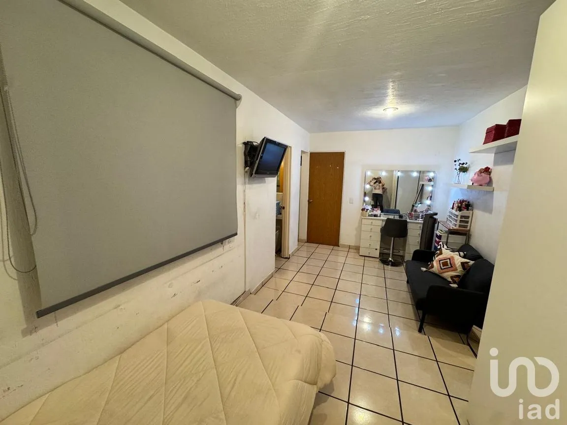 Casa en Venta en Parques del Bosque, San Pedro Tlaquepaque, Jalisco | NEX-287015 | iad México | Foto 9 de 12